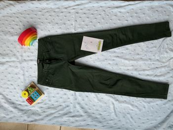 jean skinny kaki taille 36 jennyfer