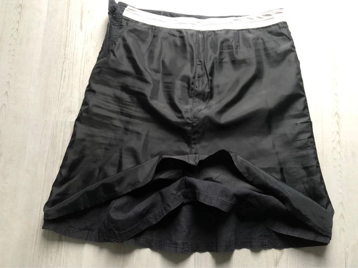 AN3- Jupe en lin doublée noire T 50 peu portée - photo numéro 9