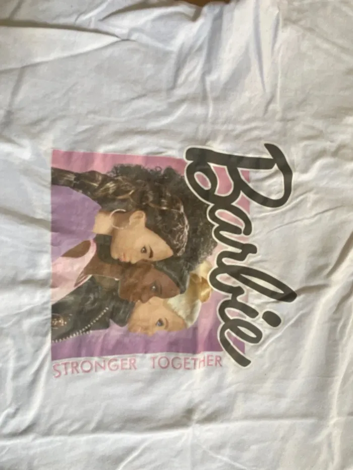 Tee shirt barbie fille 10 ans - photo numéro 2