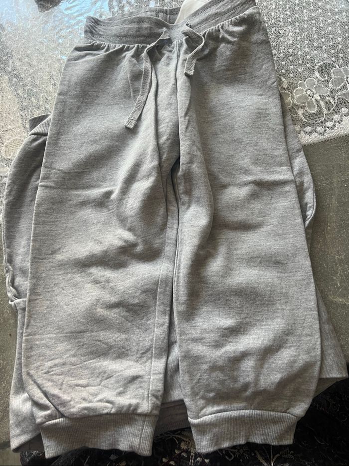 Lot jogging H&M - photo numéro 5