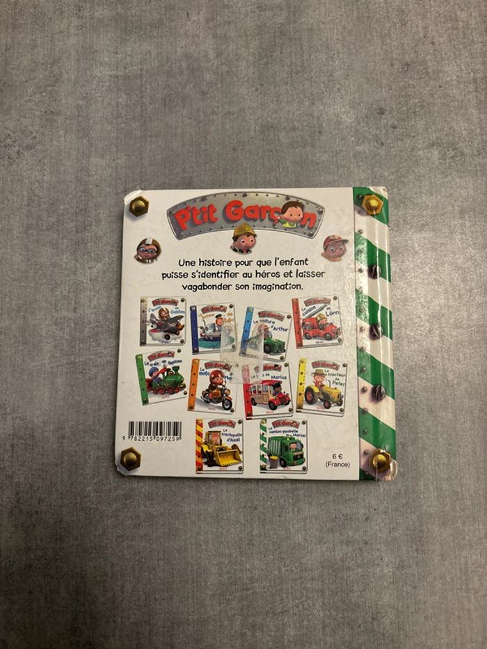 Livre petit garçon, le camion, poubelle de Marcel - photo numéro 3