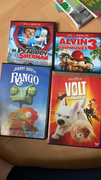 4 DVD