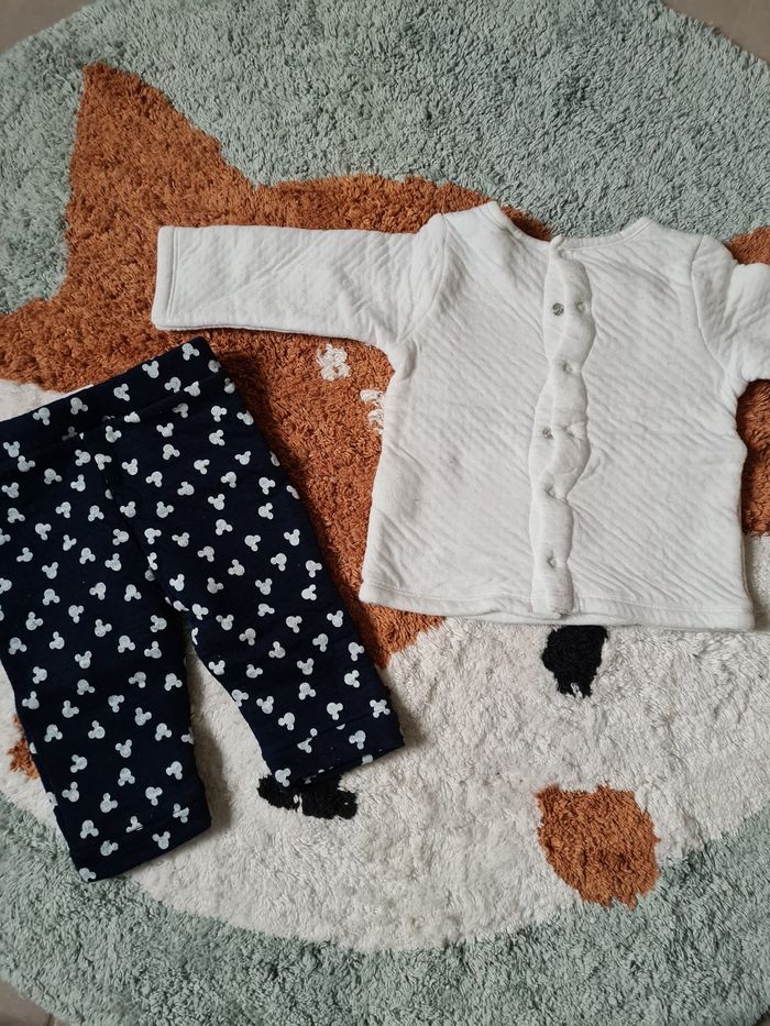 Ensemble- 6mois - photo numéro 4