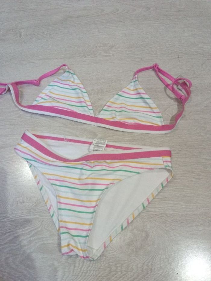 Maillot de bain 2 pièces saison 2022