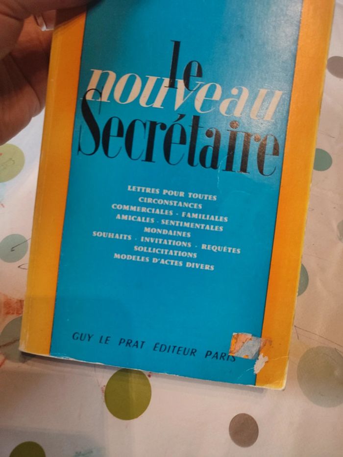 Le nouveau secrétaire - photo numéro 5