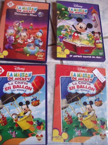 Lot 3 DVD et 1 puzzle Mickey