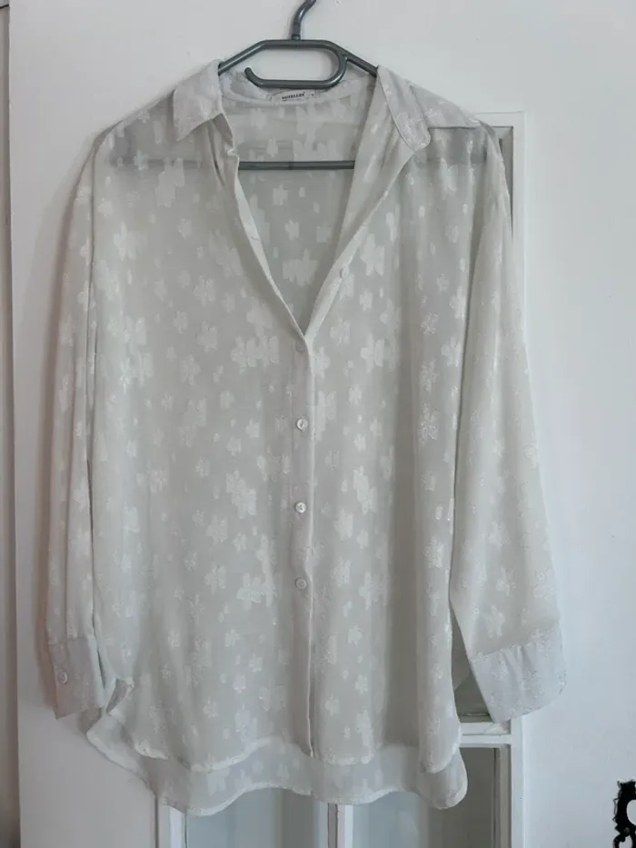 Chemise dentelle manche longue taille S