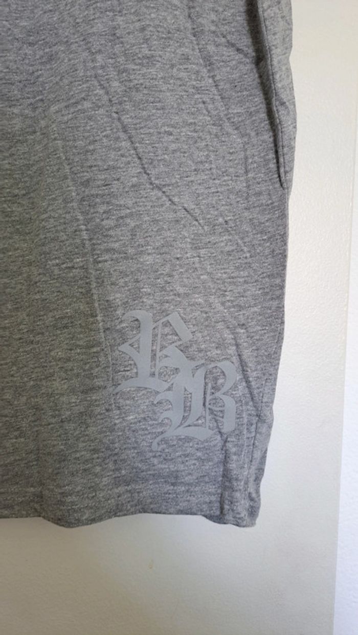 T-shirt tête de mort - photo numéro 6