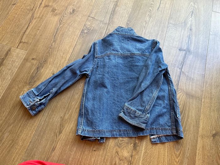 Veste-chemise en jean kiabi 6 ans - photo numéro 3