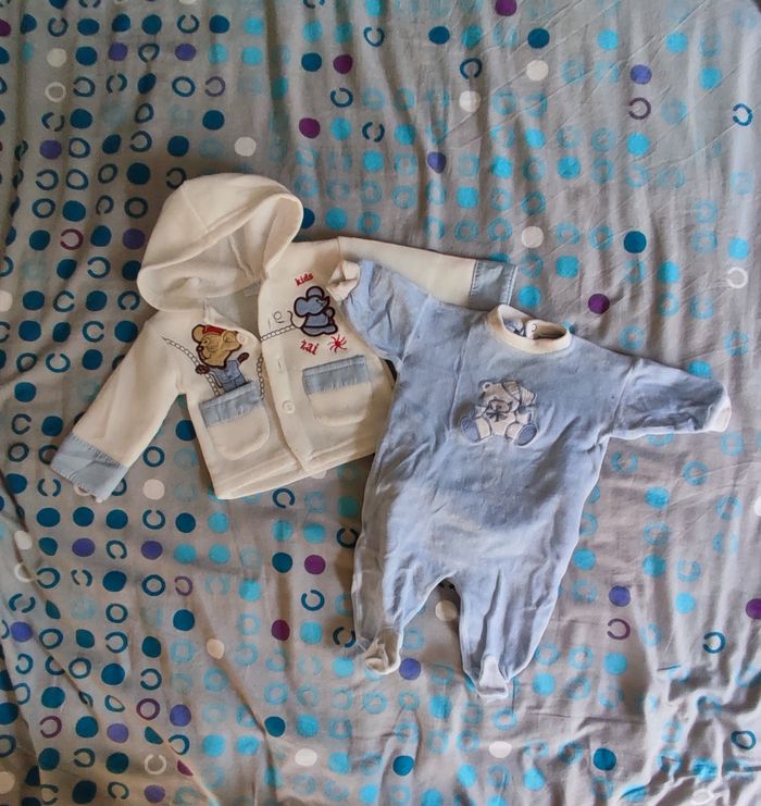 Lot pyjama une pièce velours/veste