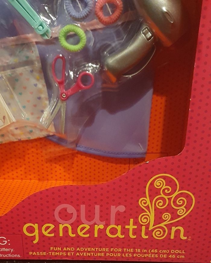 Coffret set de coiffure  neuf  jamais  ouvert  3+ - photo numéro 5