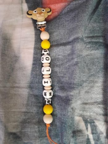 Attache tétine personnalisable