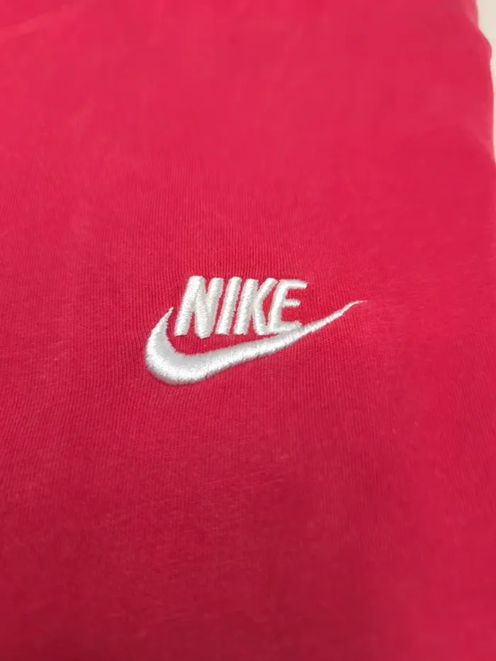 T-shirt Nike Rouge - photo numéro 2