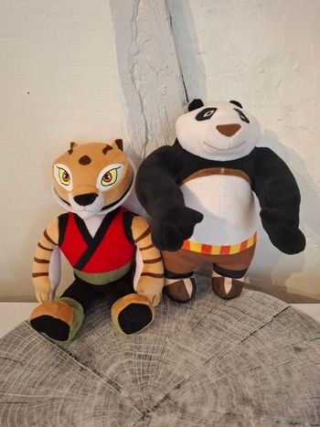Peluches Po Ping et Tigresse - Kung Fu Panda