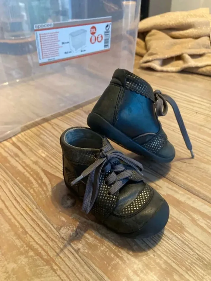Chaussures  premier  pas T18