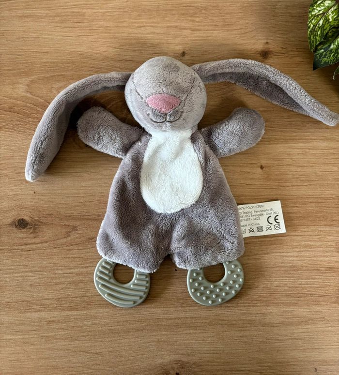 Doudou plat lapin gris blanc anneau dentition zd trading action - photo numéro 2
