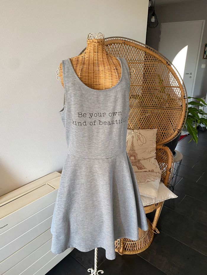 Robe H&M trapèze grise taille 36/38