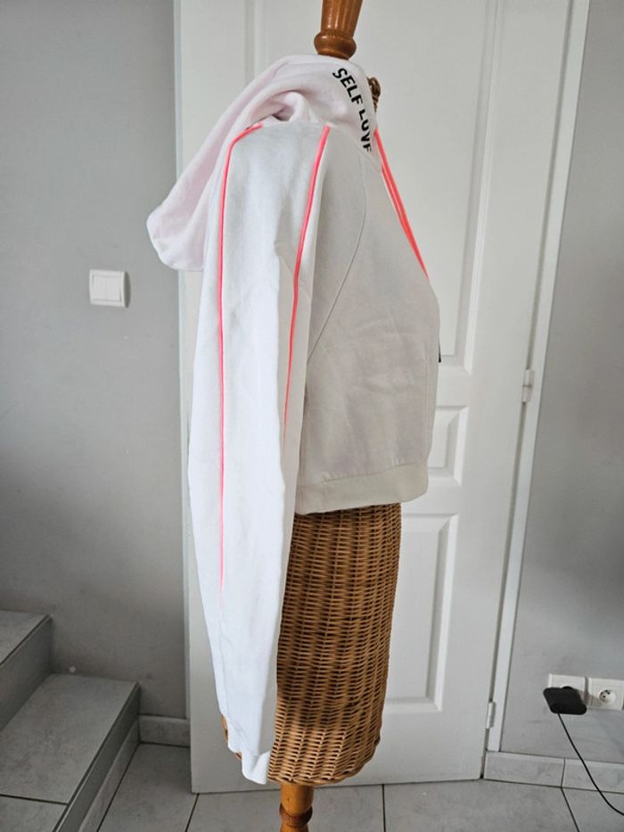 Sweat à capuche femme Jennyfer taille S chelo2 - photo numéro 7