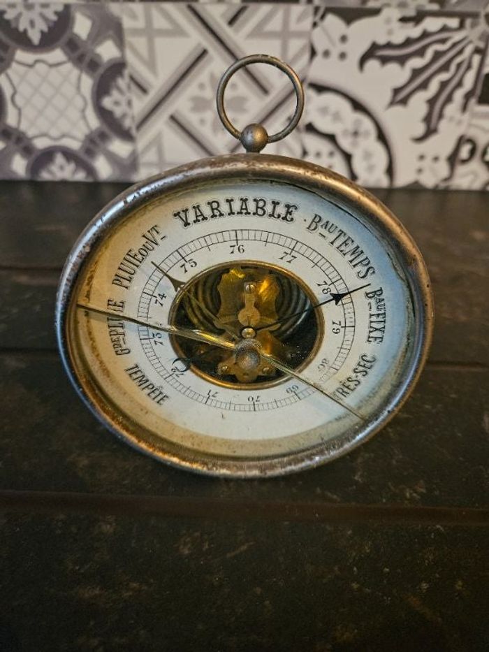 Baromètre vintage