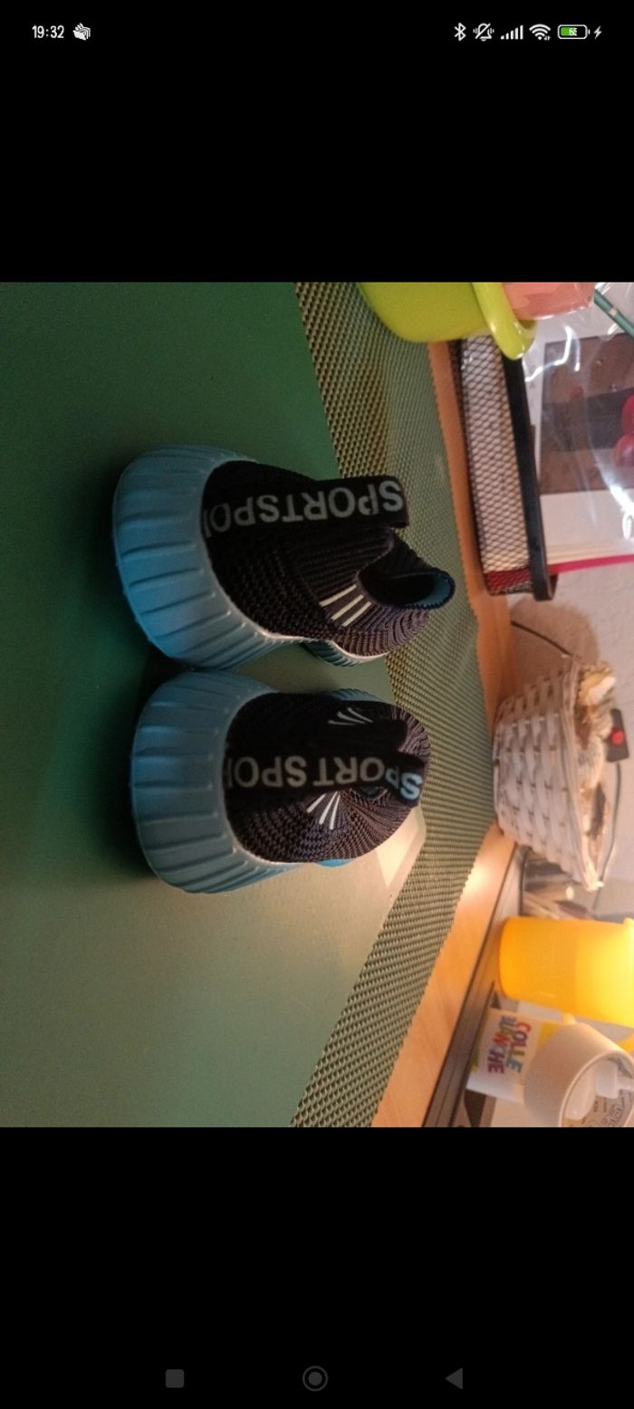 Basket enfant neuve 30 - photo numéro 8