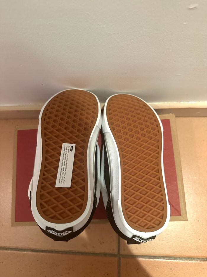 Vans Knu Skool Noir – Taille 35 - Neuf / neuve - photo numéro 4