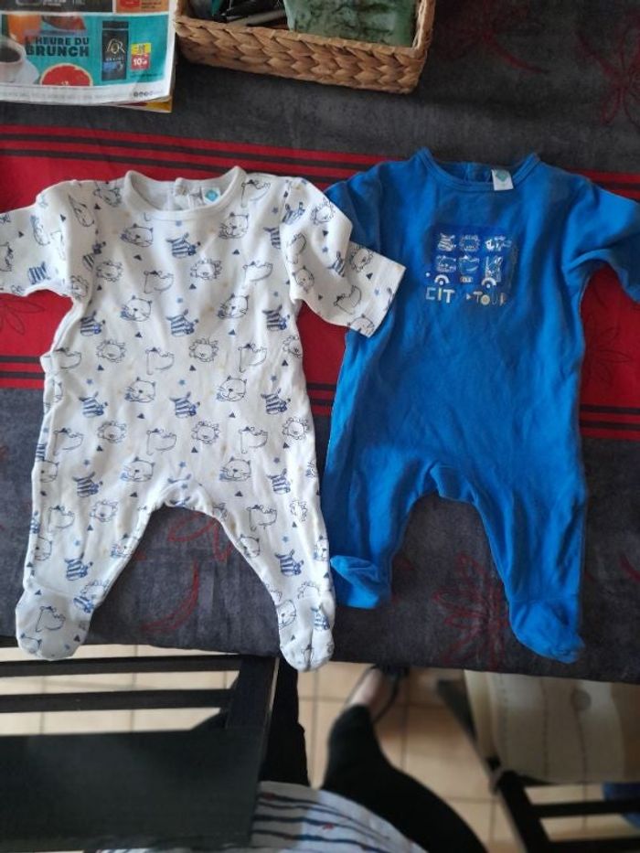 3 pyjamas