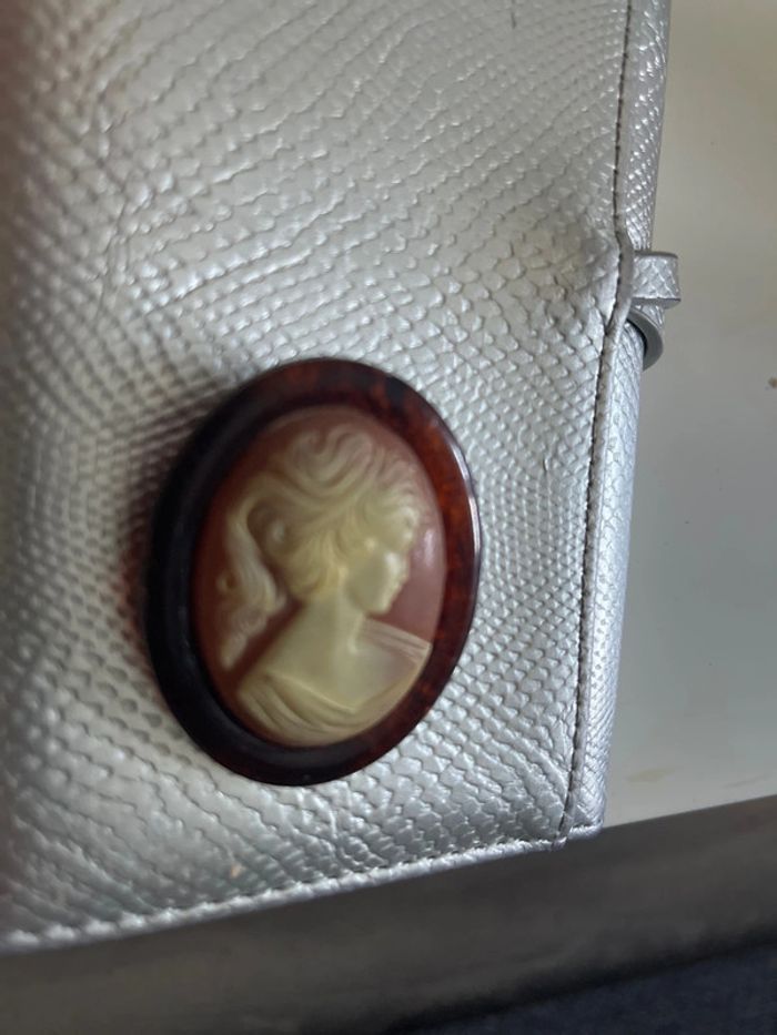 Broche - photo numéro 5