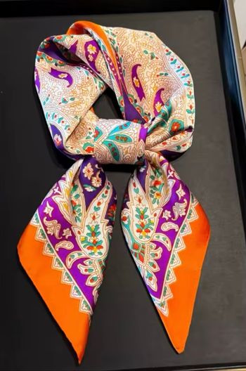 Carré châle - Écharpe - Bandeau cheveux - 70x70cm Neuf
