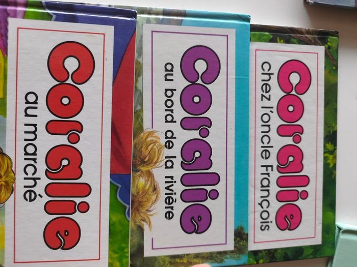 Lot de 5 livres Coralie, Martine et Camille - photo numéro 2