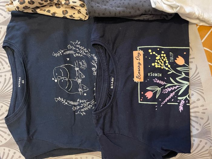 Lot hauts manches longues 4 ans