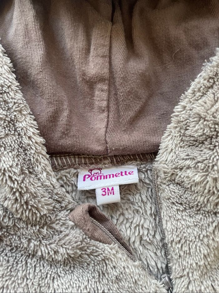 Pilou-pilou avec capuche motif renard - photo numéro 3
