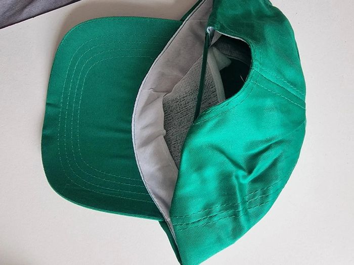 Casquette réglable taille unique neuve - photo numéro 5
