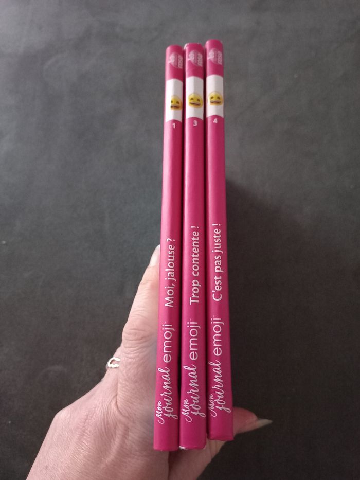 Lot 3 livres mon journal emoji bibliotheque rose 8/10 ans - photo numéro 3