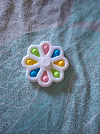 Pop-it spinner