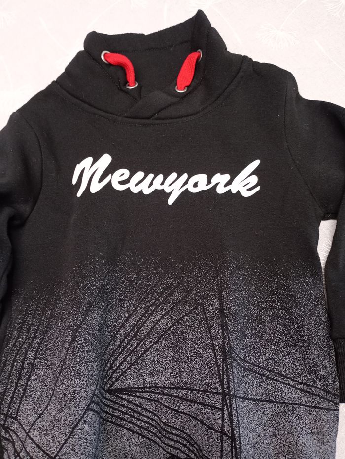 Sweat noir - photo numéro 2