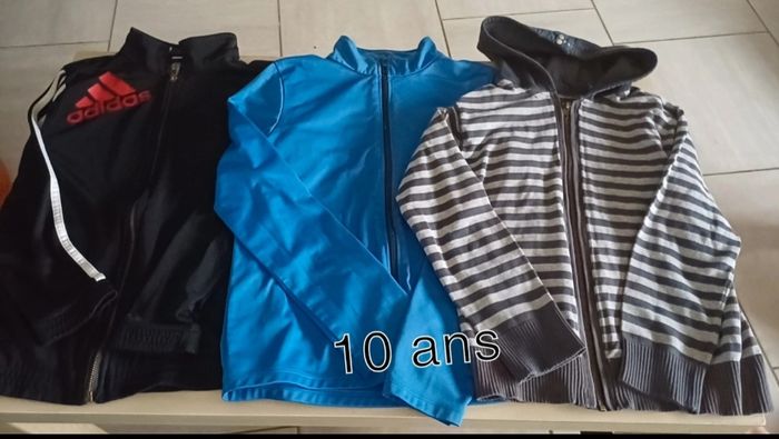 Lot 2 gilets garçon