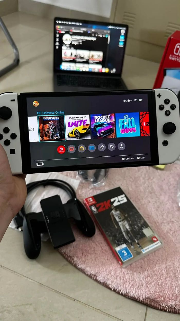 Nintendo Switch Oled - photo numéro 5