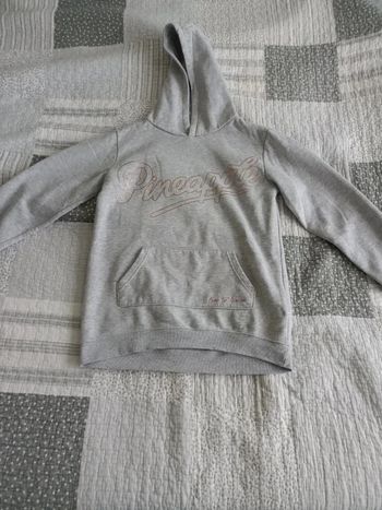 Sweat à capuche fille taille 9-10 ans en bon état Primark