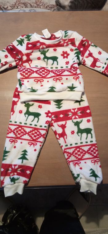 ensemble garçon Noël ( 18/24 mois)