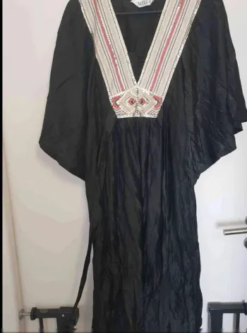 Robe  effet froisé  taille 40  42