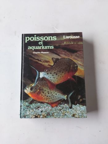 Larousse poissons et aquariums