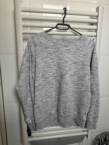 Pull gris chiné clair