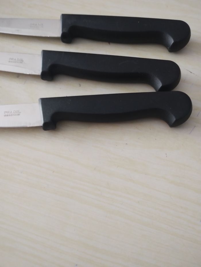 Lot de 3 couteau de table - photo numéro 3