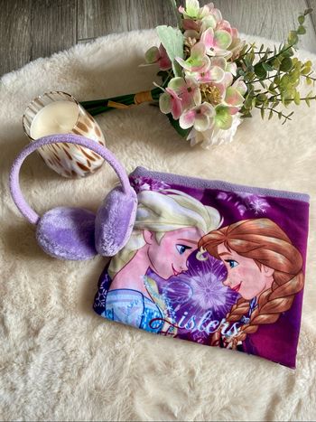 Ensemble Reine des Neiges cache-oreilles + snood - 6 ans - TBE ❄️