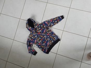 Sweat à capuche garçon 8/10 ans chelo3