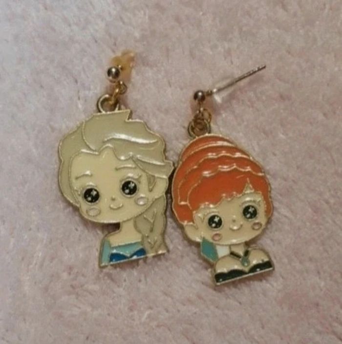 Boucles d'oreilles Anna et Elsa - photo numéro 2
