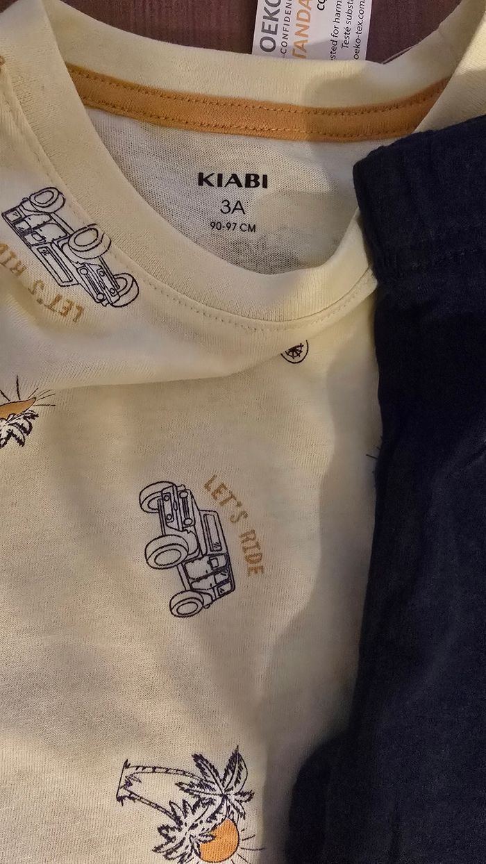 (Neufs non portés) 🏷🏷💙🤩😍 pyjamas 36 mois garçon 😍🤩💙 - photo numéro 2