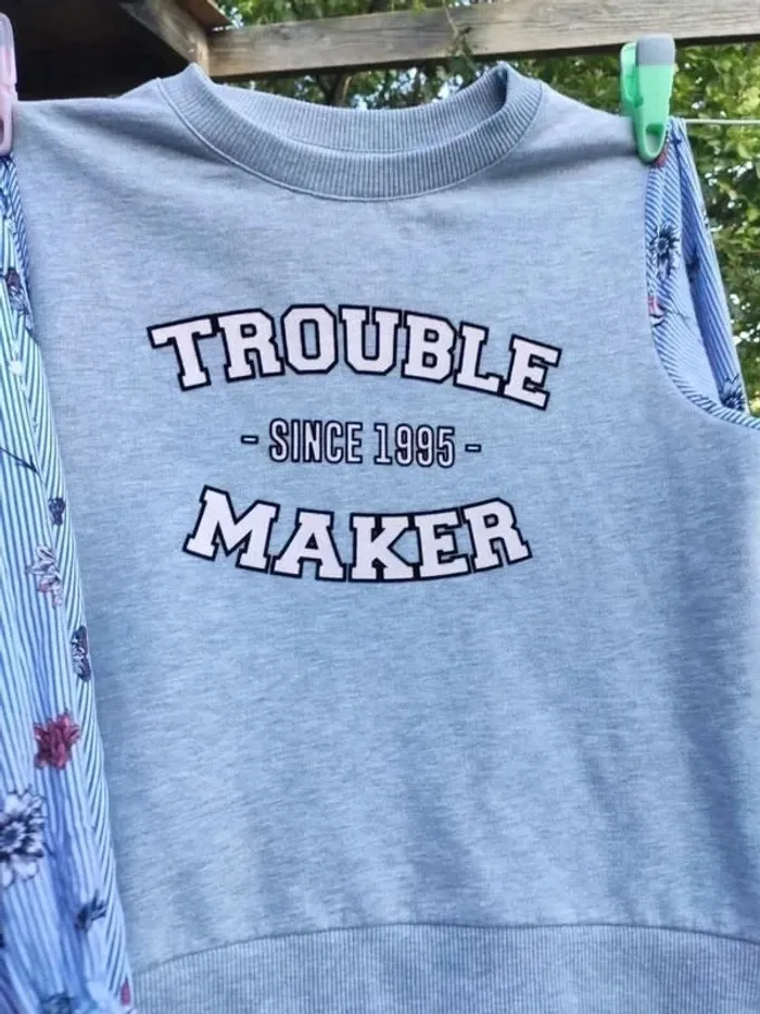 Pull sweat manches fantaisie Jennyfer XS - photo numéro 3