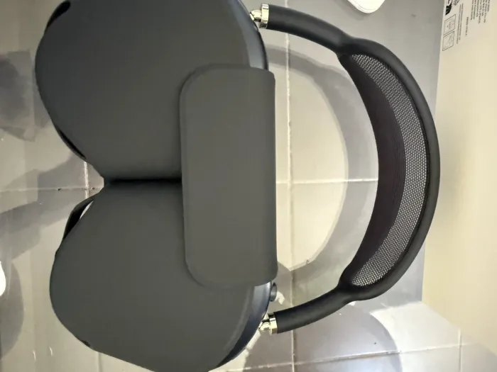 Apple AirPods Max USB-C Minuit Casque Audio Haute Fidélité av Réduction de Bruit - photo numéro 3