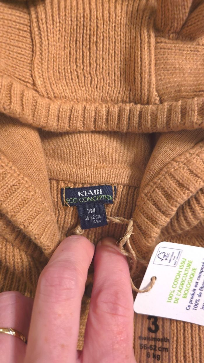 Neufs non portés 🏷🏷🏷🤩😍💙 superbes Gilet, teeshirt ml ,salopette 3mois Garçon 💙😍🤩 - photo numéro 3